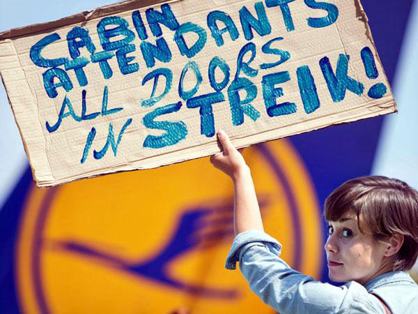 lufthansa-strike-AA 01